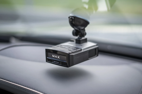 Penosn antiradar GENEVO MAX